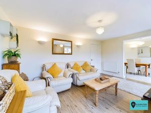 Living Room- click for photo gallery